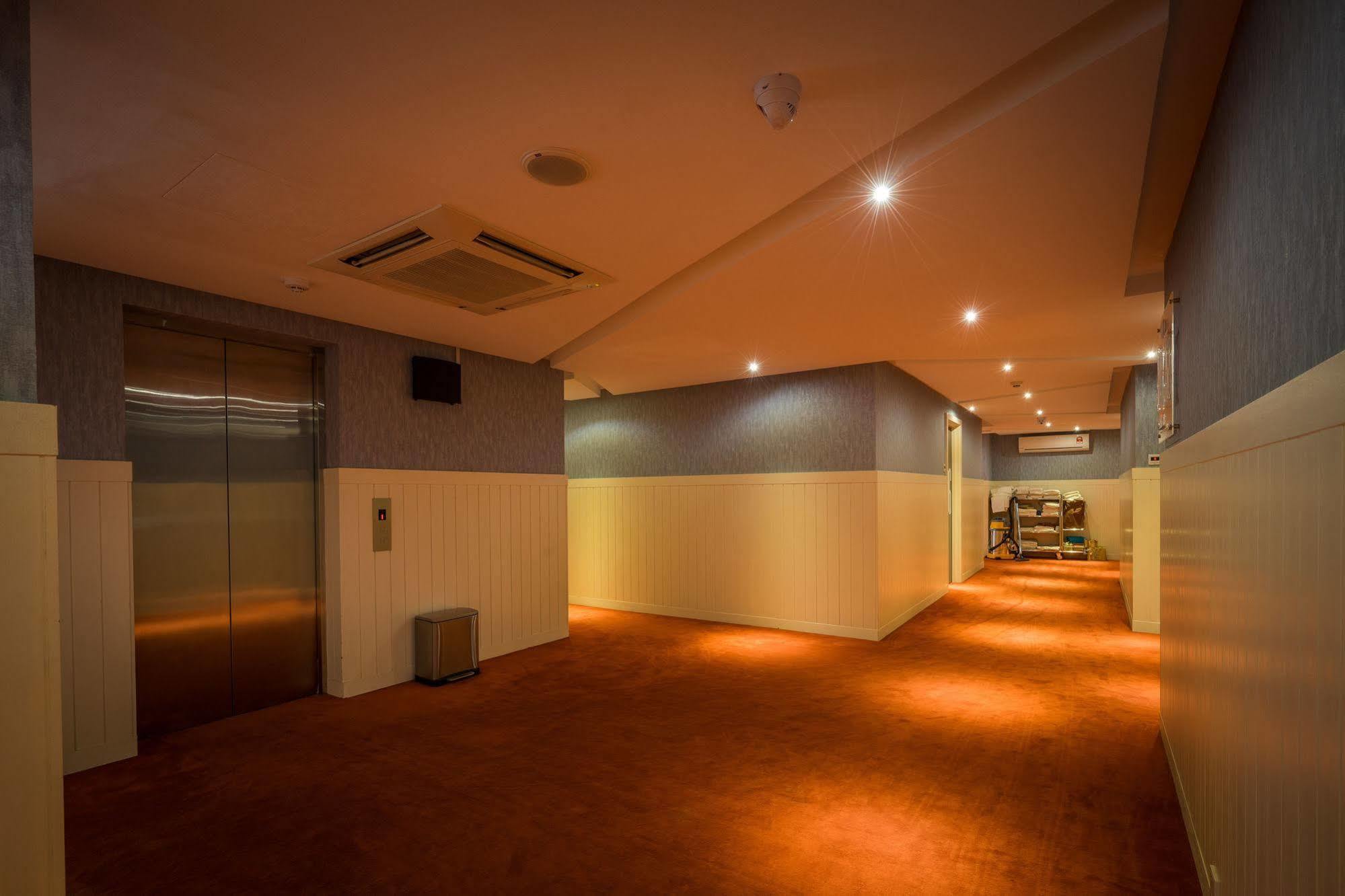 Wiwo Hotel Bintulu Εξωτερικό φωτογραφία